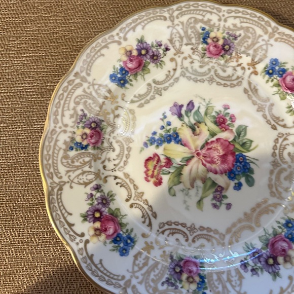 Mid-Century Royal Bayreuth Salad or Dessert Plate, Set of 3 - Picture 3 of 16